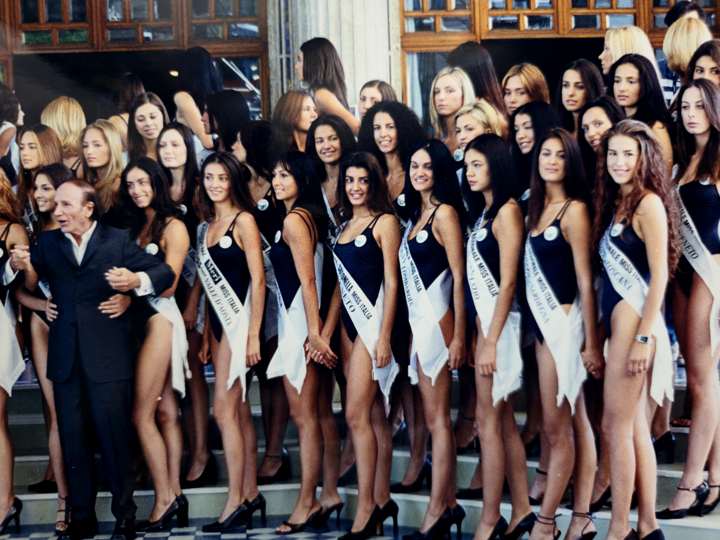 Personal photo with Enzo Mirigliani at the Miss Italia 2000 finals, Salsomaggiore Terme